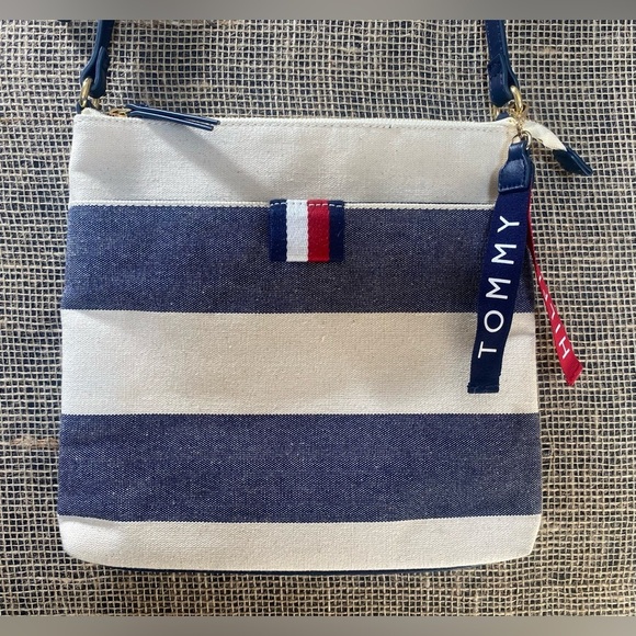 Tommy Hilfiger Canvas Crossbody/Shoulder Purse, Blue/Beige Striped, Adjustable - Picture 2 of 9